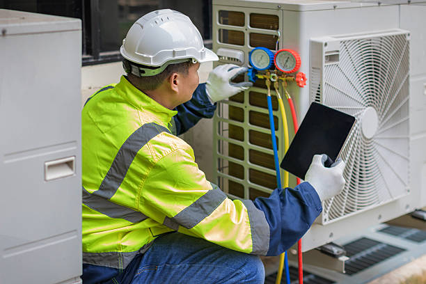 Professional Ductwork Repair technician working in Hampton, MD